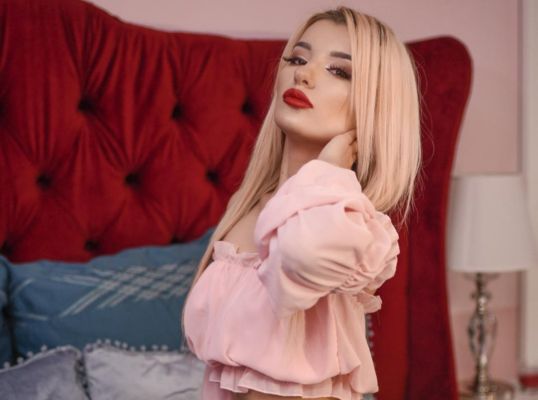 Рязанская  тёлка с шикарным бюстом — ЛИАНА  ТРАНСЕКСУАЛКА